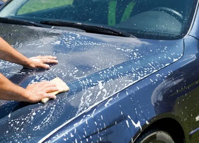 how to wash a car without a hose